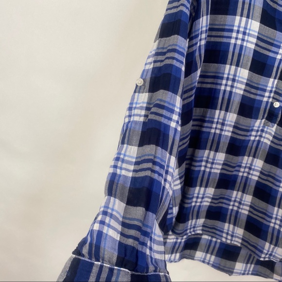 Gap Blue and White Plaid  Flannel Hi Low Top - Picture 3 of 8